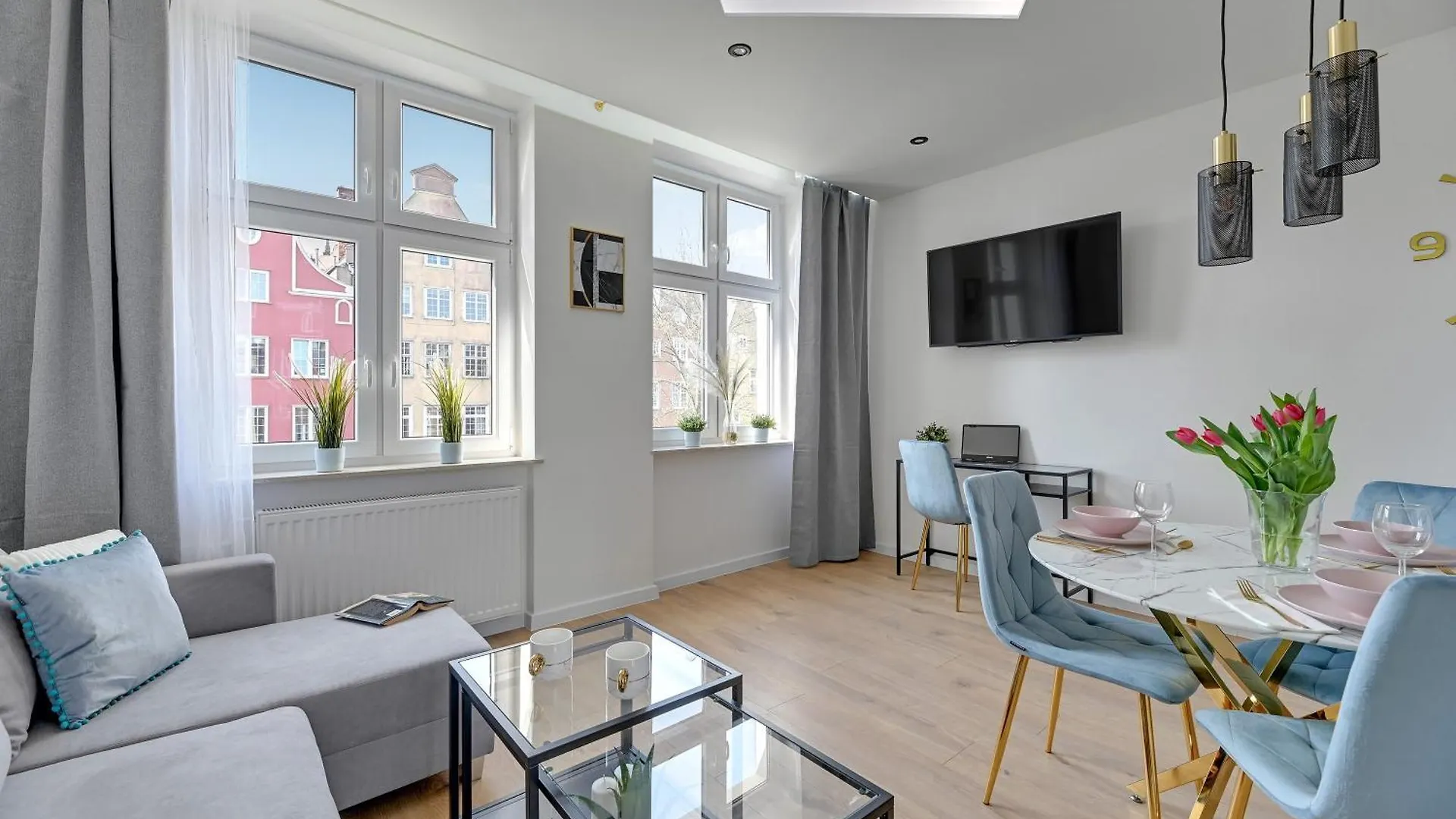 Ideal Apartments Swietego Ducha Gdańsk